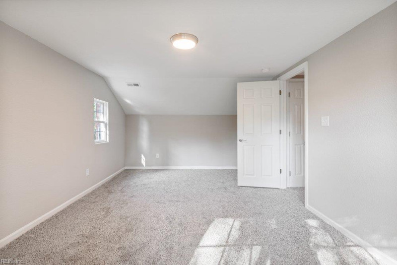Photo 26 of 49 residential for sale in Chesapeake virginia