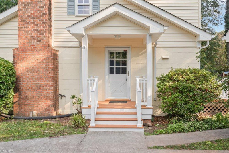 Photo 30 of 49 residential for sale in Chesapeake virginia