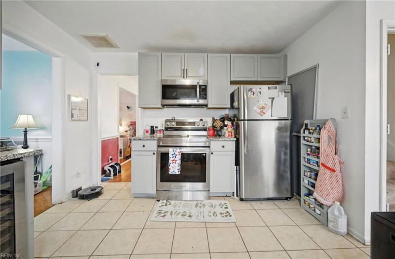 Photo 15 of 50 residential for sale in Suffolk virginia