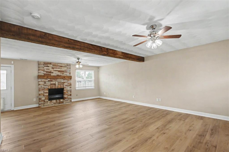 Photo 7 of 40 residential for sale in Chesapeake virginia Photo 7 of 40 residential for sale in Chesapeake virginia