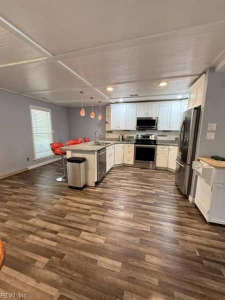 Photo 4 of 14 residential for sale in Virginia Beach virginia