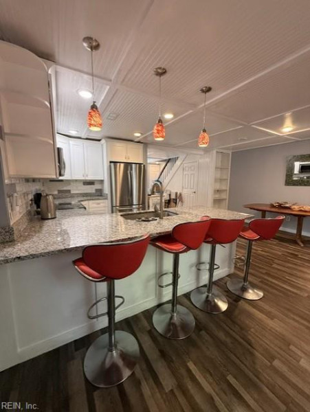 Photo 6 of 14 residential for sale in Virginia Beach virginia