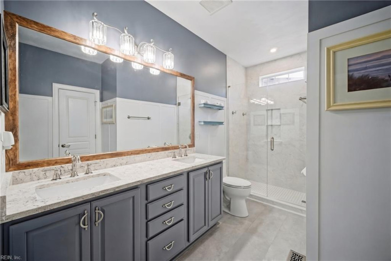 Photo 12 of 21 residential for sale in Chesapeake virginia