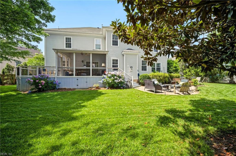 Photo 7 of 21 residential for sale in Chesapeake virginia
