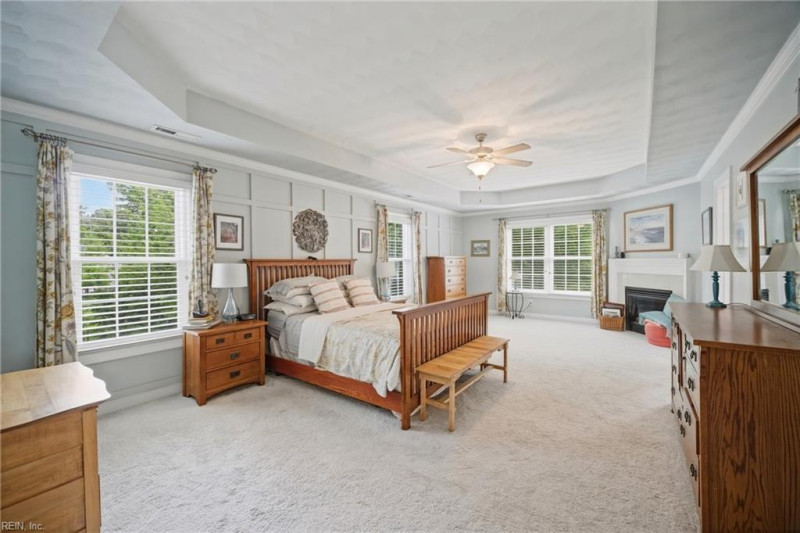 Photo 8 of 21 residential for sale in Chesapeake virginia