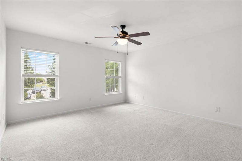 Photo 34 of 46 residential for sale in Suffolk virginia