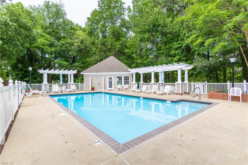 Photo 43 of 46 residential for sale in Suffolk virginia
