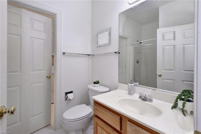 Photo 13 of 32 residential for sale in Williamsburg virginia