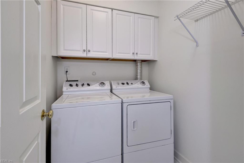 Photo 15 of 32 residential for sale in Williamsburg virginia