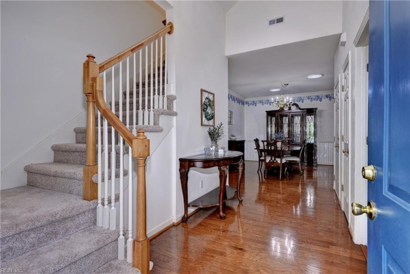 Photo 4 of 32 residential for sale in Williamsburg virginia