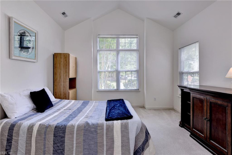 Photo 7 of 32 residential for sale in Williamsburg virginia