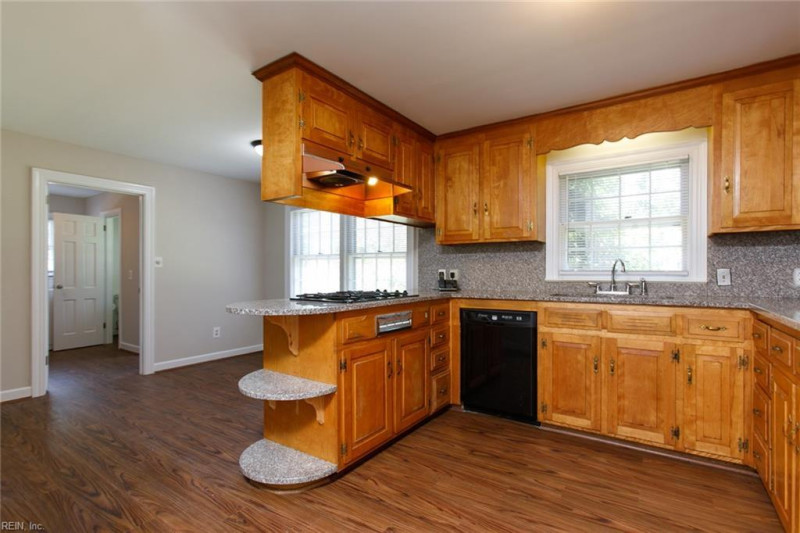Photo 19 of 49 residential for sale in Newport News virginia