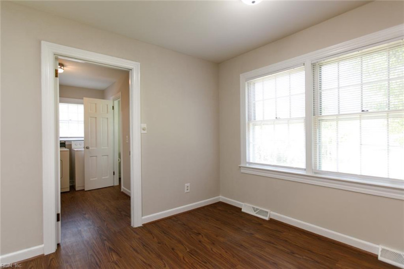 Photo 25 of 49 residential for sale in Newport News virginia