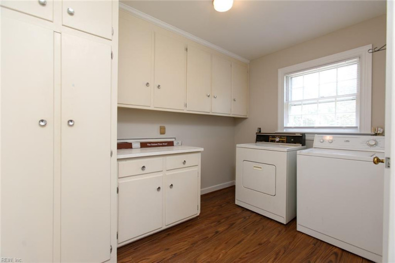 Photo 27 of 49 residential for sale in Newport News virginia