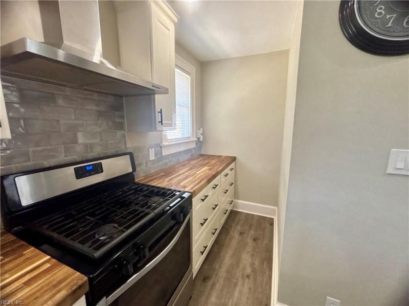 Photo 10 of 35 residential for sale in Portsmouth virginia Photo 10 of 35 residential for sale in Portsmouth virginia