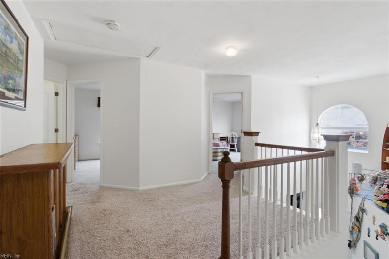 Photo 17 of 44 residential for sale in Chesapeake virginia Photo 17 of 44 residential for sale in Chesapeake virginia