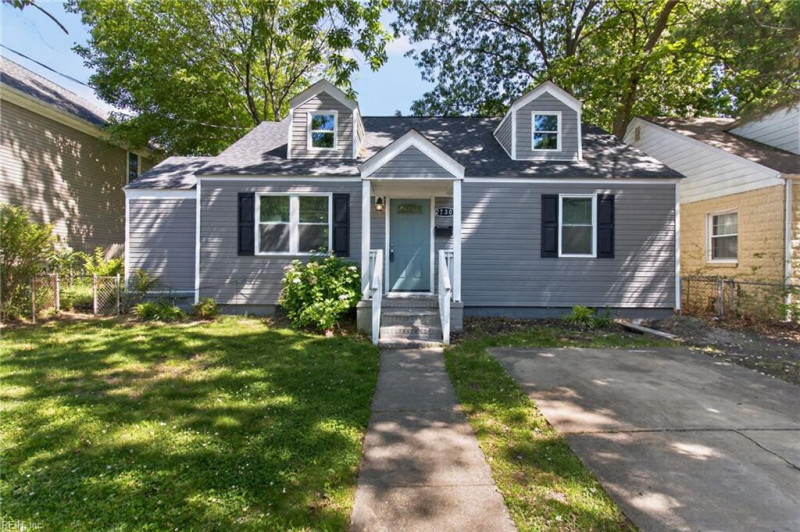 Photo 1 of 33 residential for sale in Norfolk virginia