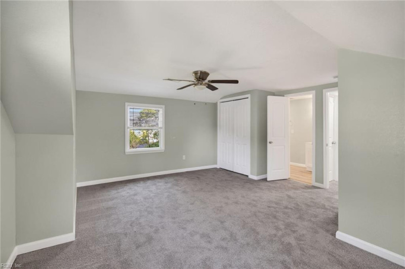 Photo 25 of 33 residential for sale in Norfolk virginia