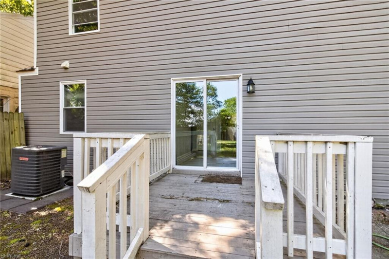 Photo 29 of 33 residential for sale in Norfolk virginia
