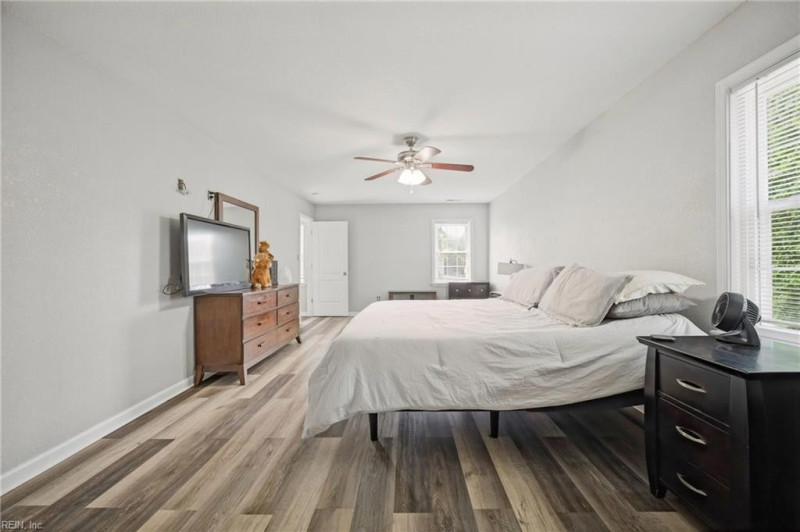 Photo 26 of 48 residential for sale in Norfolk virginia