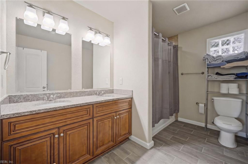 Photo 27 of 48 residential for sale in Norfolk virginia