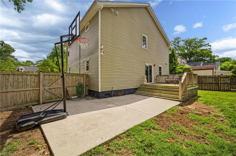 Photo 32 of 48 residential for sale in Norfolk virginia