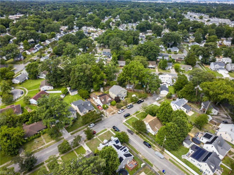 Photo 37 of 48 residential for sale in Norfolk virginia