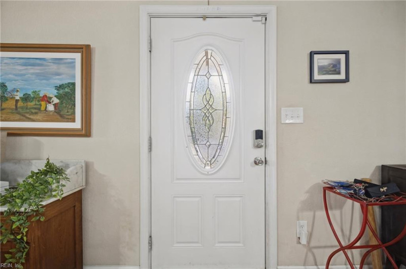 Photo 6 of 48 residential for sale in Norfolk virginia