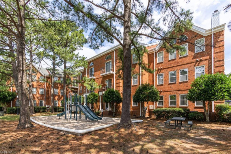 Photo 46 of 47 residential for sale in Norfolk virginia