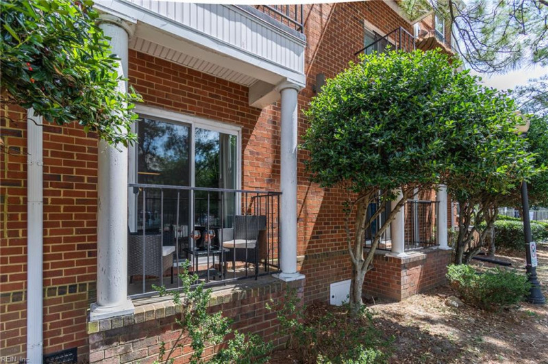 Photo 9 of 47 residential for sale in Norfolk virginia