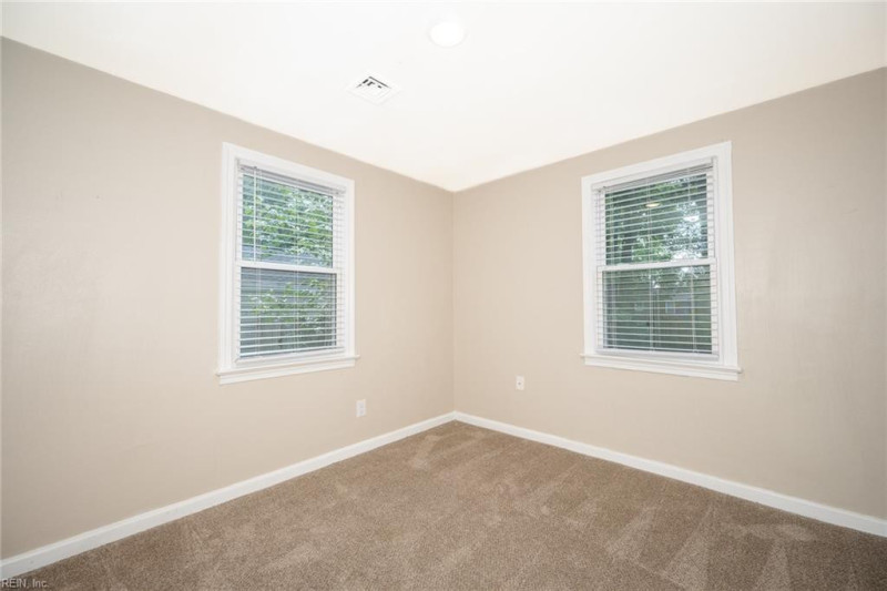 Photo 23 of 43 residential for sale in Virginia Beach virginia