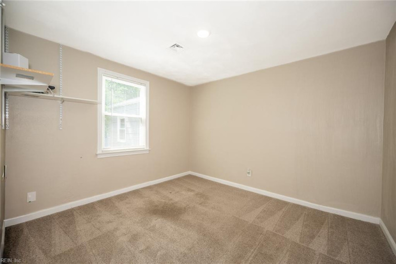 Photo 26 of 43 residential for sale in Virginia Beach virginia
