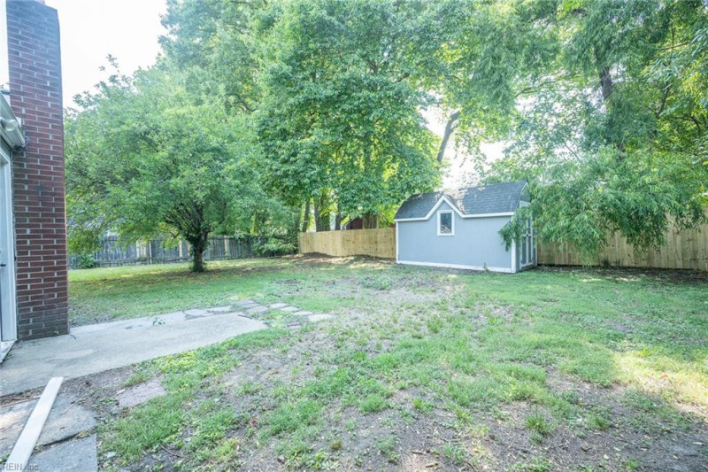 Photo 33 of 43 residential for sale in Virginia Beach virginia