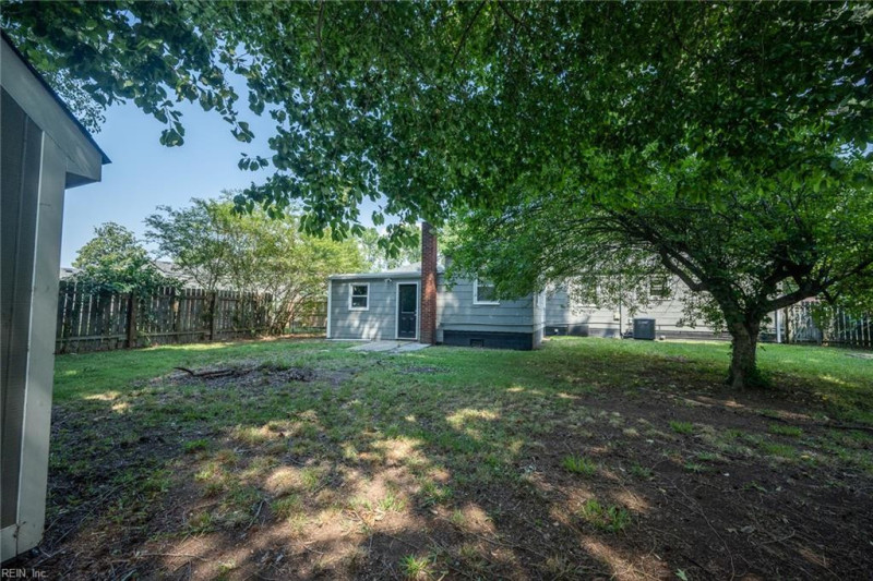 Photo 34 of 43 residential for sale in Virginia Beach virginia