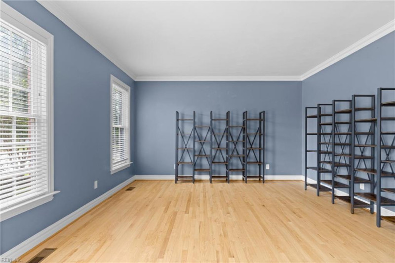 Photo 4 of 50 residential for sale in Virginia Beach virginia