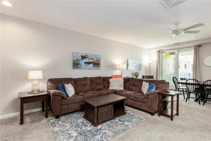 Photo 13 of 35 residential for sale in Virginia Beach virginia