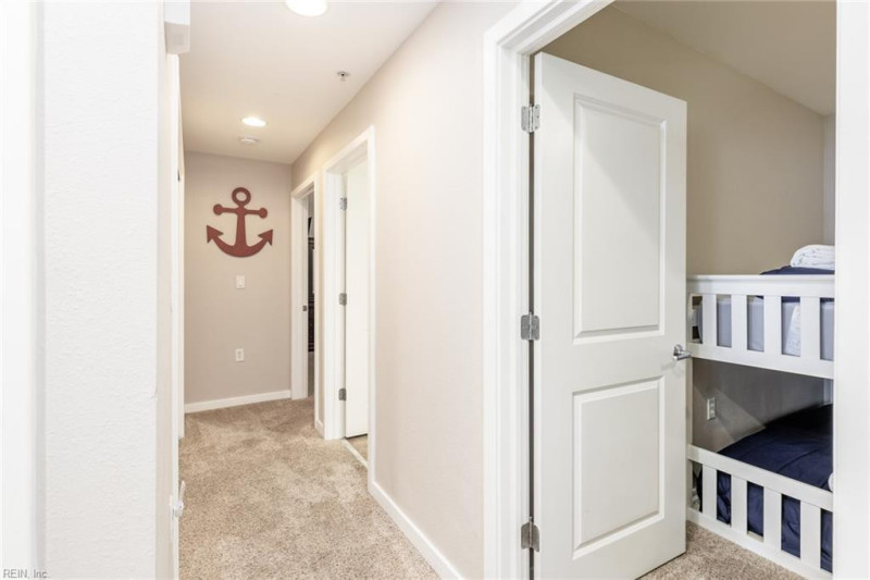 Photo 18 of 35 residential for sale in Virginia Beach virginia
