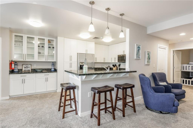 Photo 4 of 35 residential for sale in Virginia Beach virginia