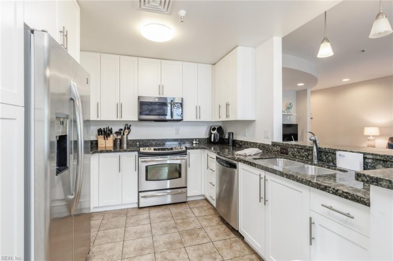 Photo 5 of 35 residential for sale in Virginia Beach virginia