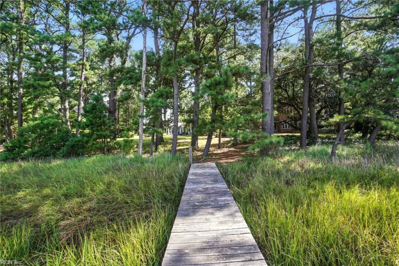 Photo 21 of 29 residential for sale in Norfolk virginia