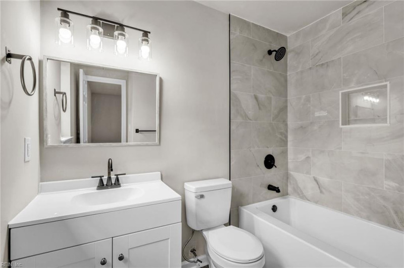 Photo 16 of 49 residential for sale in Virginia Beach virginia