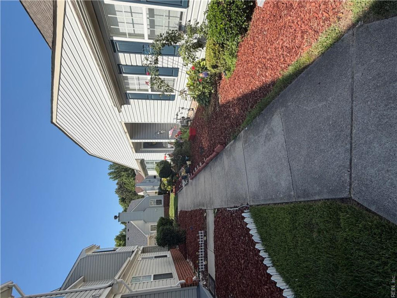 Photo 3 of 20 residential for sale in Chesapeake virginia Photo 3 of 20 residential for sale in Chesapeake virginia