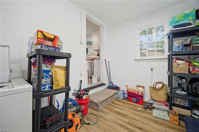 Photo 21 of 31 residential for sale in Portsmouth virginia
