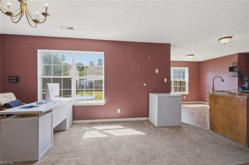 Photo 11 of 41 residential for sale in Newport News virginia