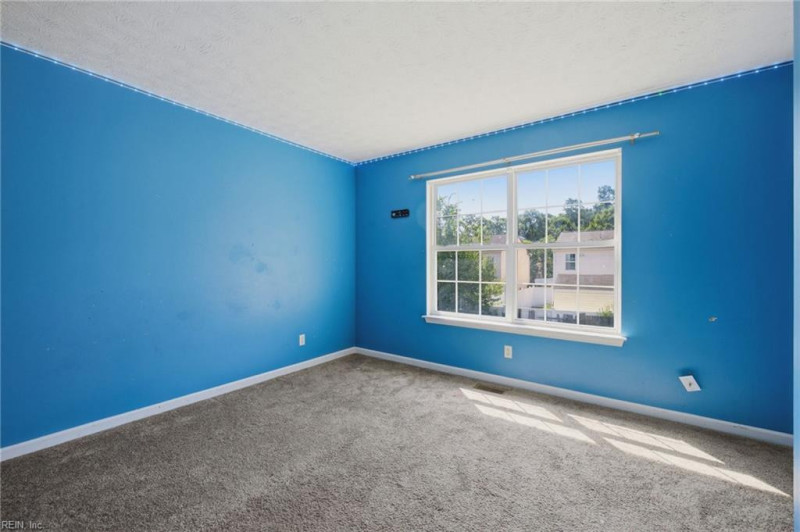 Photo 28 of 41 residential for sale in Newport News virginia