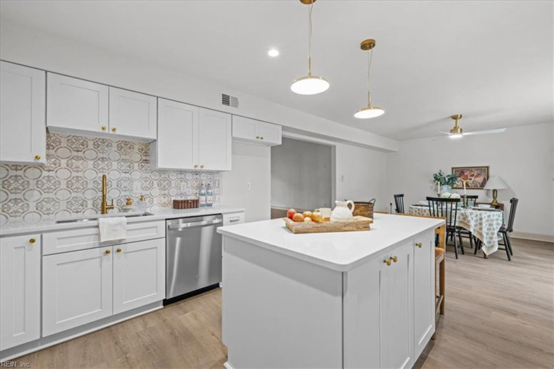 Photo 19 of 49 residential for sale in Virginia Beach virginia