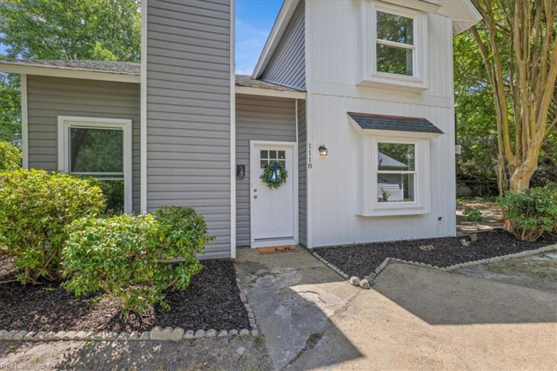 Photo 2 of 49 residential for sale in Virginia Beach virginia