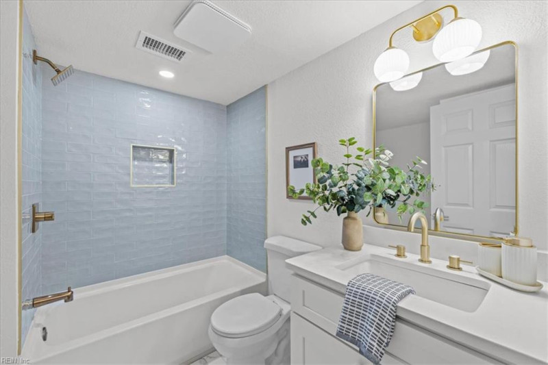 Photo 26 of 49 residential for sale in Virginia Beach virginia