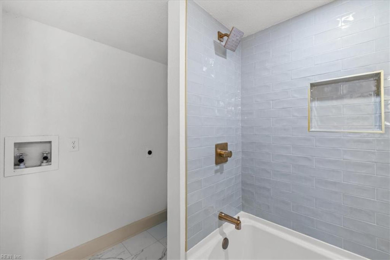Photo 27 of 49 residential for sale in Virginia Beach virginia