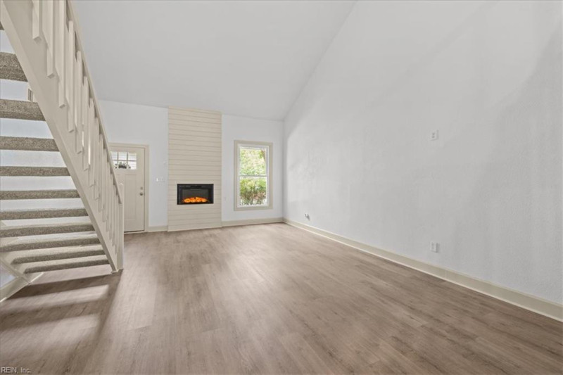 Photo 5 of 49 residential for sale in Virginia Beach virginia